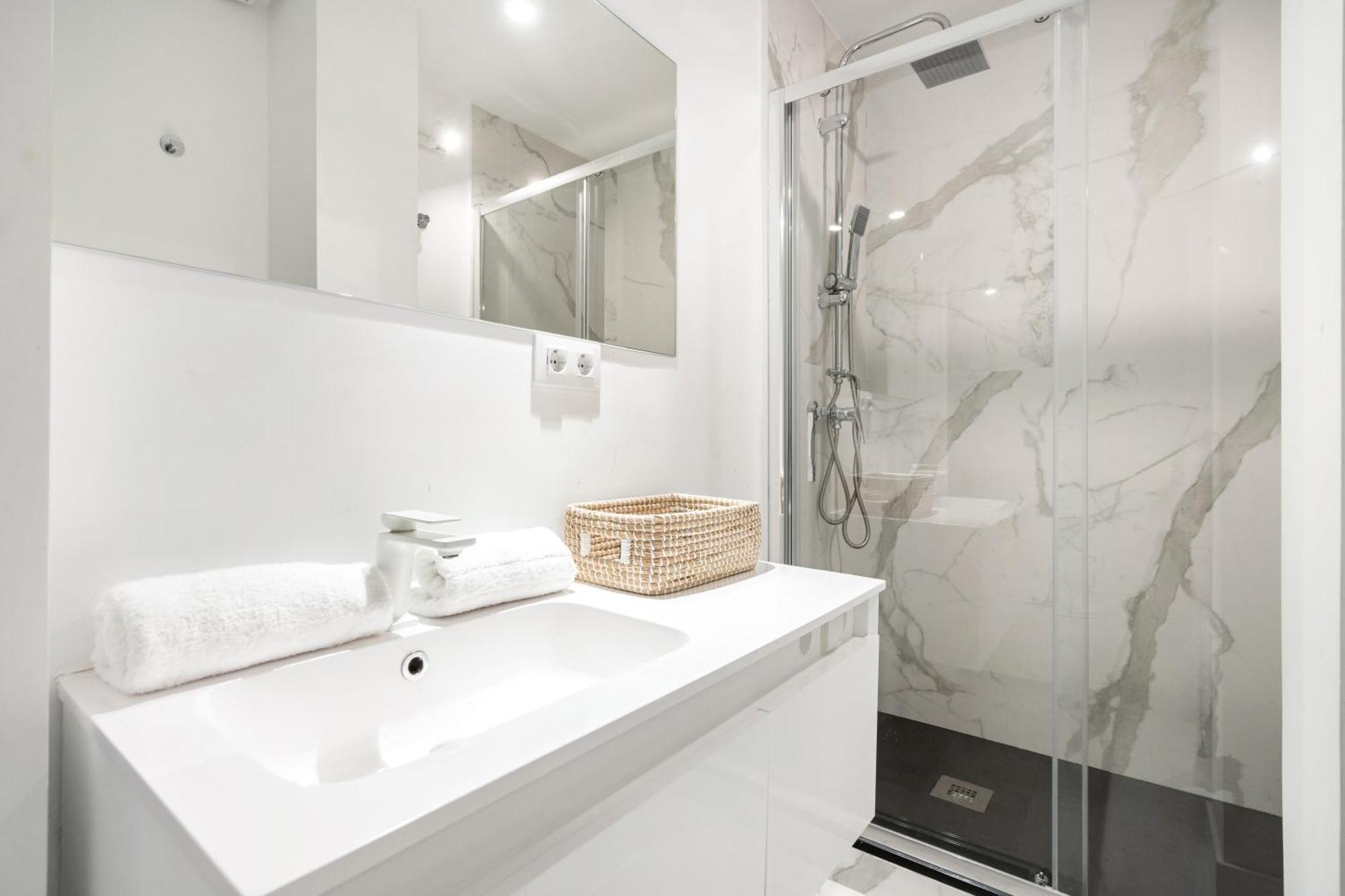 Dobo Madrid Luna Appartement Madrid