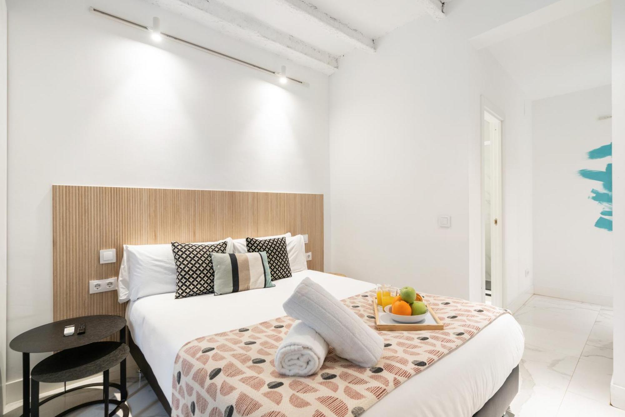 Dobo Madrid Luna * Madrid
