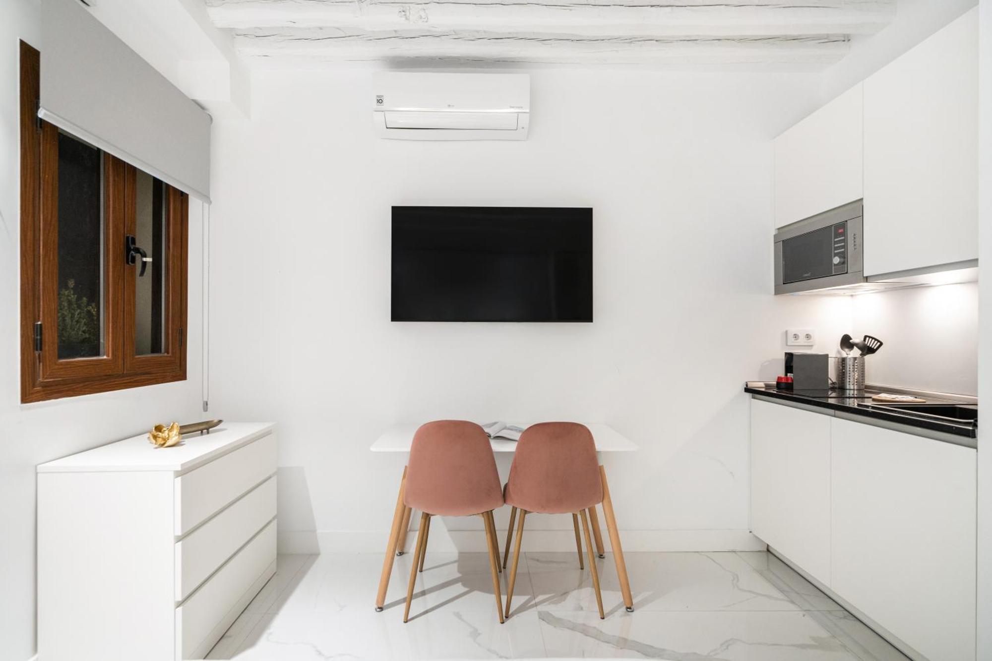Dobo Madrid Luna Apartamento